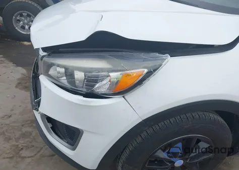 2017 Kia Sorento 3.3L Lx z USA, uszkodzony, nr VIN 5XYPG4A51HG329002